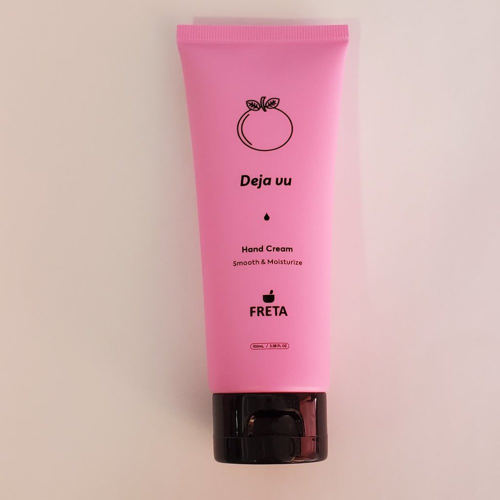 New Deja Vu Professional Hand Cream Lotion Manicure Spa Moisturizer 3.4 OZ LE07